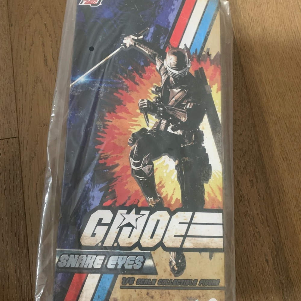New Never Open G.I. Joe FigZero Snake Eyes 1/6 Scale Collectible Figure
